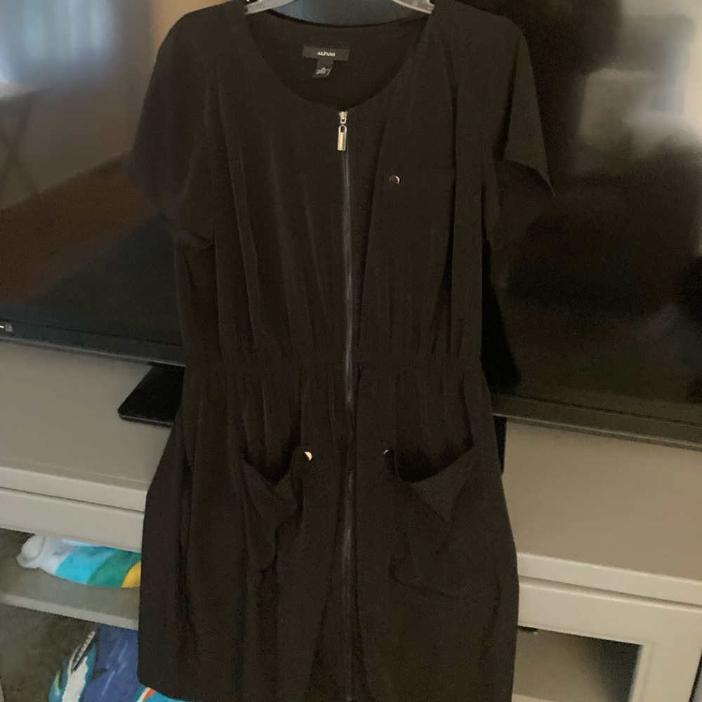 Women’s black dress
